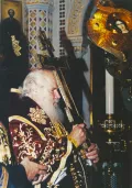 Патриарх Алексий II совершает всенощное бдение с чином выноса Креста Господня в храме Христа Спасителя в Москве