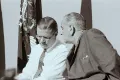 Министр обороны США Роберт Макнамара и президент Линдон Джонсон