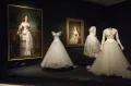 Экспозиция выставки «Баленсиага и испанская живопись» в Национальном музее Тиссена-Борнемисы, Мадрид. 2019