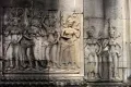 Рельеф с изображением небесных дев-апсар. Храмовый комплекс Ангкор-Ват, Ангкор (Камбоджа). Ок. 1113–1150