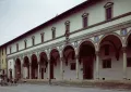 Филиппо Брунеллески. Портик Оспедале-дельи-Инноченти (Воспитательного дома) во Флоренции. 1419–1427