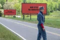 Кадр из фильма «Три билборда на границе Эббинга, Миссури». Режиссёр Мартин Макдона. 2017