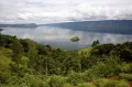 Озеро Тоба (остров Суматра, Индонезия)