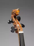 Резная головка скрипки