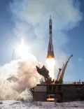 Запуск ракеты-носителя «Союз-ФГ» с пилотируемым кораблём «Союз МС-07» с космодрома Байконур