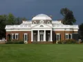Томас Джефферсон. Дом на плантации Монтиселло (ныне Шарлотсвилл, штат Виргиния). Возведён в 1769–1784, перестроен в 1796–1809