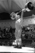 Советский штангист Юрий Власов во время соревнований по тяжёлой атлетике на Играх XVII Олимпиады. 1960