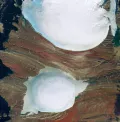 Ледниковые купола на острове Октябрьской Революции (Красноярский край, Россия)