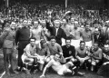 Сборная Италии празднует победу на чемпионате мира по футболу. Стадион «Олимпик», Коломб (Франция). 1938