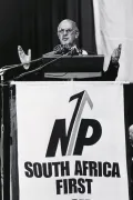 Президент ЮАР Питер Виллем Бота выступает на предвыборном митинге Национальной партии. 1985
