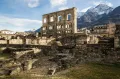 Руины древнеримского театра, Аоста (Италия). 1 в. до н. э. – 1 в. н. э. 