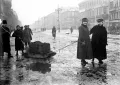 Субботник по очистке Петрограда от мусора. 1920