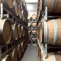 Применение автолиза в производстве вина на винокурне