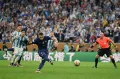 Кильян Мбаппе оформляет хет-трик в финальном матче Двадцать второго чемпионата мира по футболу. Лусаил (Катар). 2022