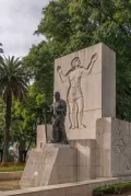 Хуан Карлос Оливия Наварро. Памятник Педро де Мендосе. Буэнос-Айрес (Аргентина)