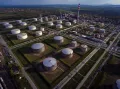 Сербия. Нефтеперерабатывающий завод в городе Панчево