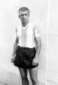 Нападающий сборной Аргентины по футболу Альфредо ди Стефано. 1947