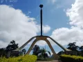 Памятник Арушской декларации. Аруша (Танзания)
