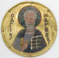Дробница с оклада иконы в виде медальона с изображением святого Матфея. Византия. Ок. 1100