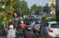 Индонезия. Скутеры на улицах Суракарты