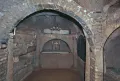 Алтарь в катакомбах Святой Агнессы в Риме. 4 в.