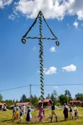 Майское дерево. Лен Даларна, деревня Сал (Швеция). 2020
