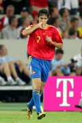 Рауль празднует гол во время матча группового этапа чемпионата мира по футболу между сборными Испании и Туниса. Штутгарт. 2006