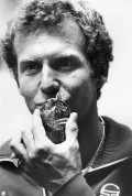 Клаус Дибиаси с золотой медалью. Монреаль. 1976