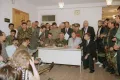 Александр Лебедь и Аслан Масхадов во время подписания Хасавюртовских соглашений. 31 августа 1996