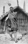 Те Ранги Хироа в традиционной одежде маори