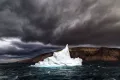 Айсберг около острова Девон (Канада)
