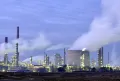 Нефтеперерабатывающий завод Shell в Весселинге (город – спутник Кёльна)