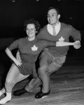 Барбара Вагнер с Робертом Полом – чемпионы мира в парном катании. Колорадо-Спрингс (США). 1959