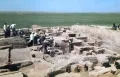  Поселение Ярым-Тепе 1 в процессе раскопок. Хассунская культура