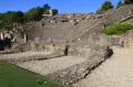 Остатки римского театра на холме Фурвьер, Лион. Вид с северо-востока