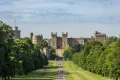 Виндзорский замок, Англия. Основан в 11 в. Вид с подъездной дороги