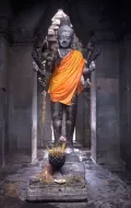 Скульптура бога Вишну. Храмовый комплекс Ангкор-Ват, Ангкор (Камбоджа). Ок. 1113–1150