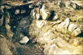 Расчистка верхней части одной из щелевидных выработок рудника Айбунар