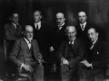 Зигмунд Фрейд среди своих учеников. Вена. 1922