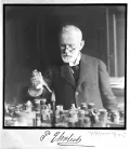 Пауль Эрлих в лаборатории. 1915