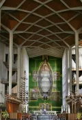 Безил Спенс. Интерьер собора Святого Михаила, Ковентри (Великобритания). 1952–1964