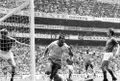 Полузащитник сборной Бразилии Жаирзиньо празднует гол в ворота сборной Италии в финальном матче чемпионата мира по футболу. Мехико. 1970
