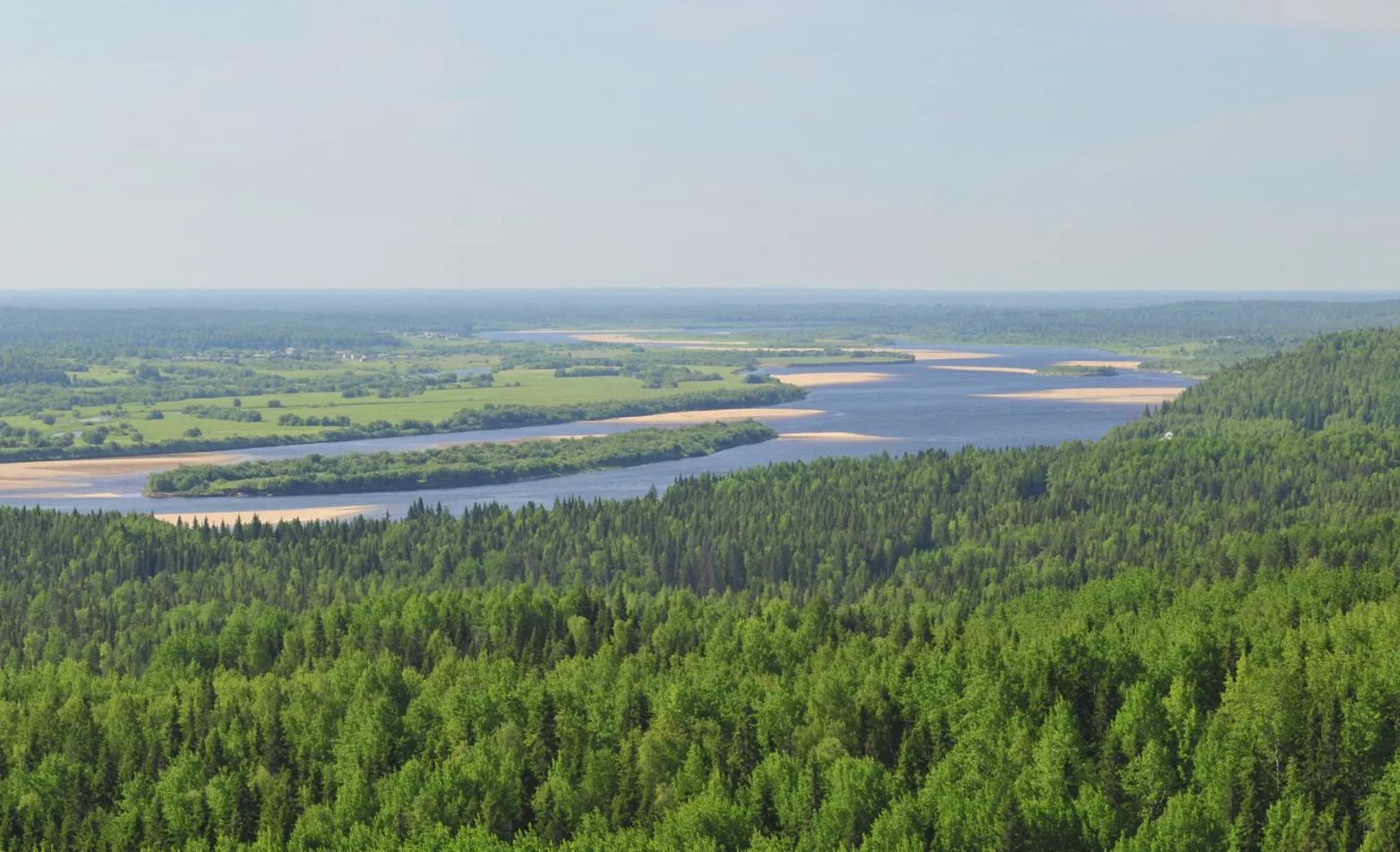 Реки тайги Северная Двина