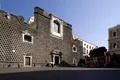 Джузеппе Валериано. Фасад Джезу-Нуово в Неаполе (Тринита-Маджоре). 1584–1601. Нижняя часть фасада принадлежала палаццо Сансеверино (1470, архитектор: Новелло да Сан Лукано)
